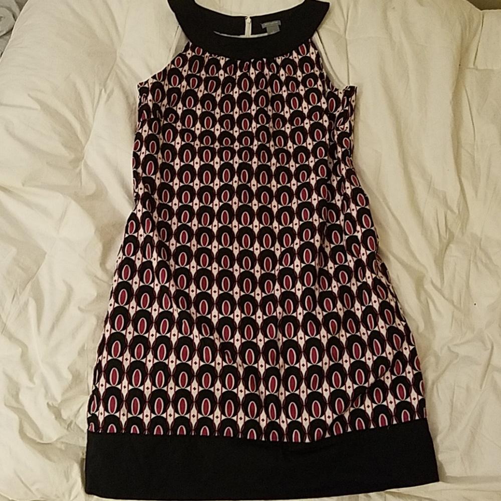 Ann Taylor retro patterned sleeveless sheath dress